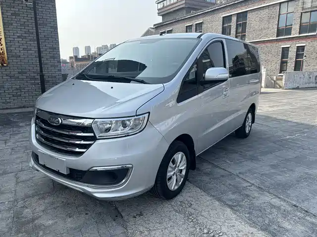 JAC Motors RUIFENG M3