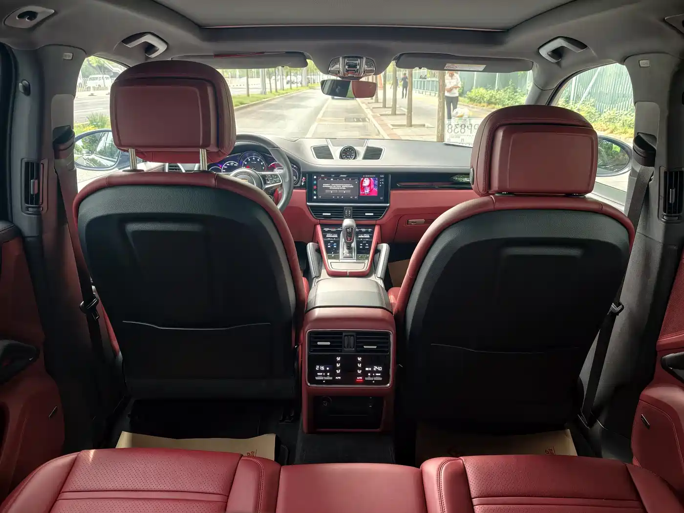Porsche Cayenne 2022 Cayenne 3.0T Platinum Edition фото 24