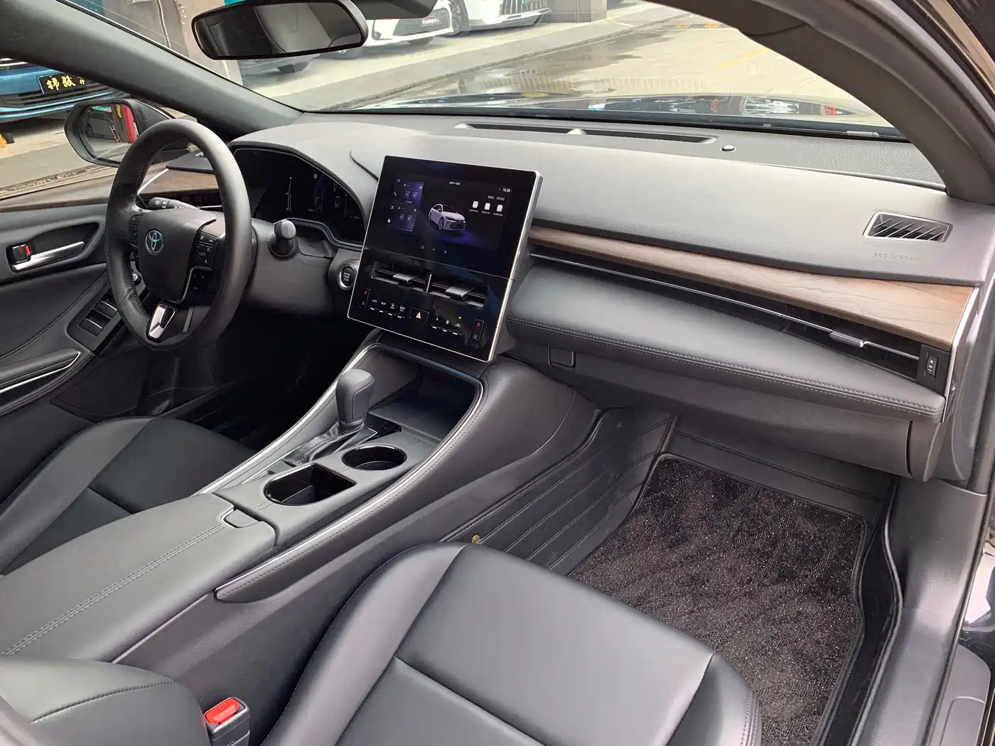 Toyota Avalon 2024 Model 2.0L Progressive Edition фото 14