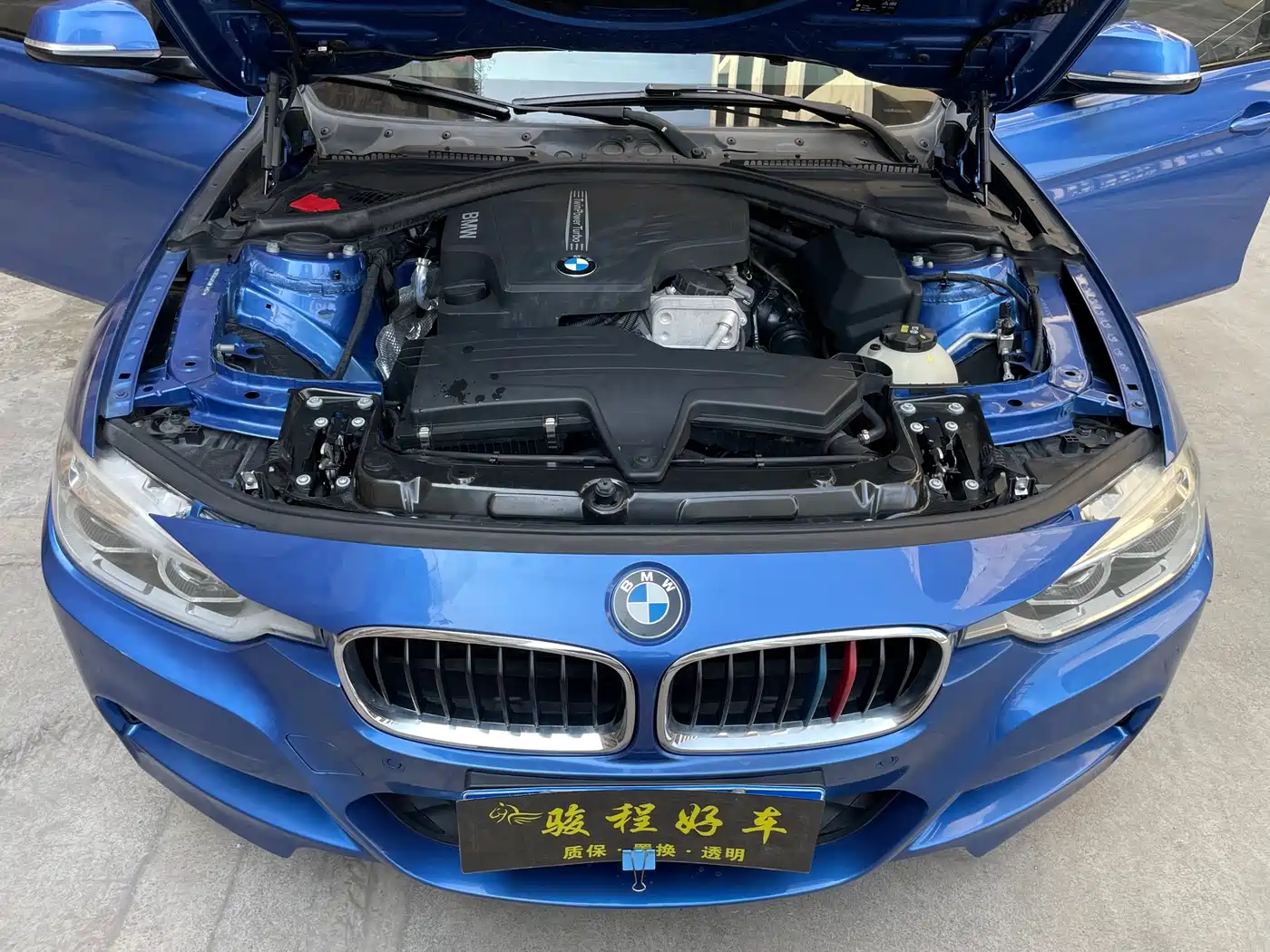 BMW 3 Series 2016 320i M Sport фото 10