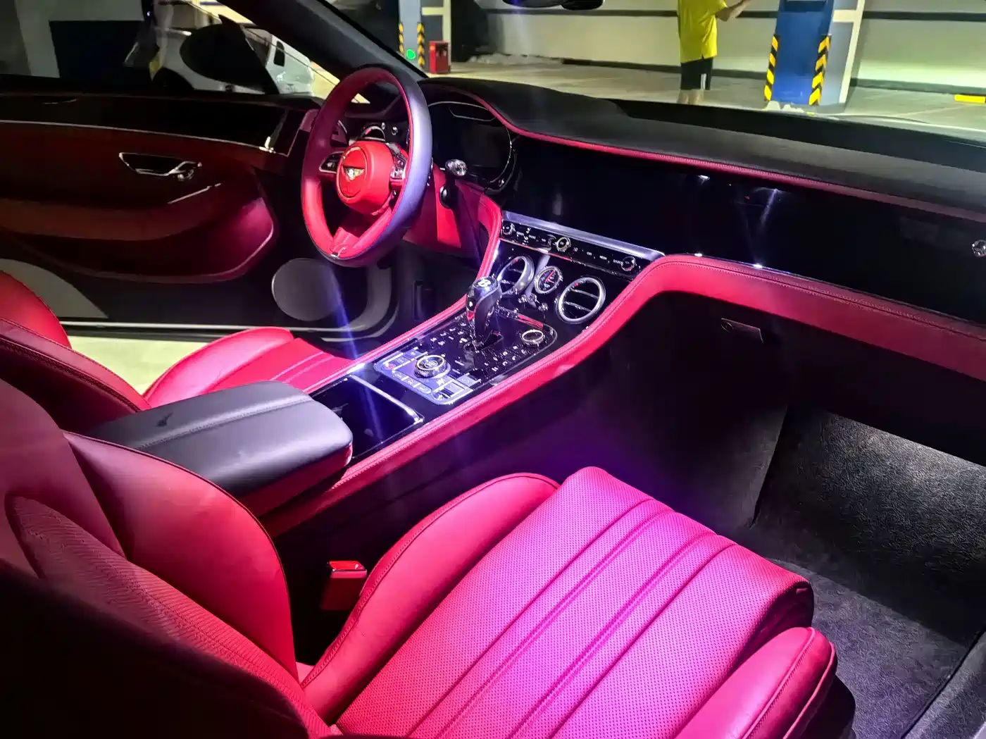 2024 Bentley Continental