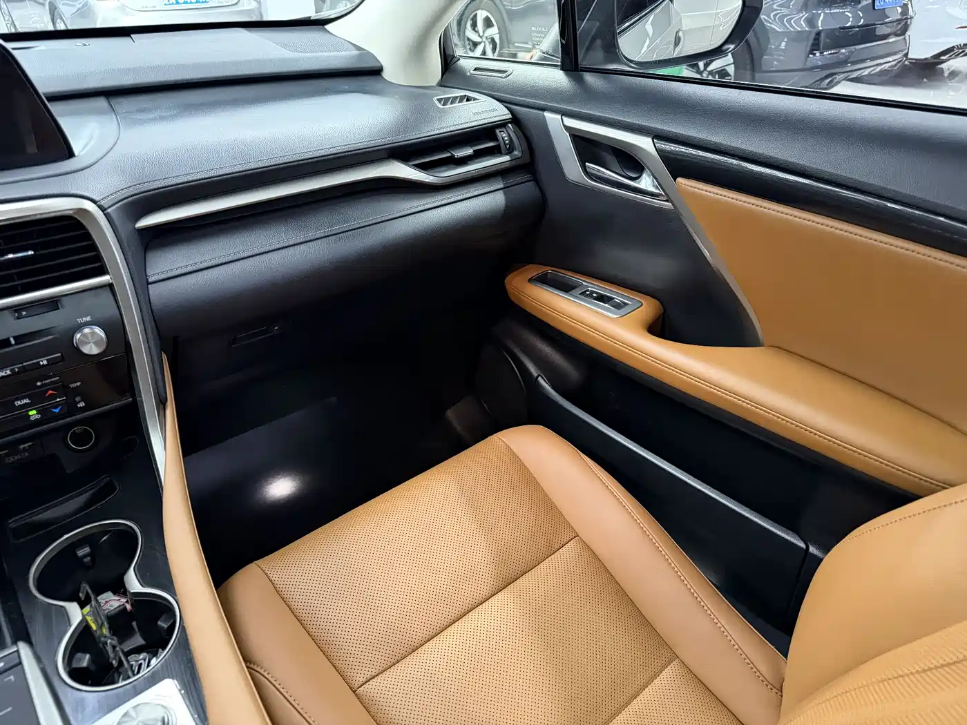 LEXUS RX