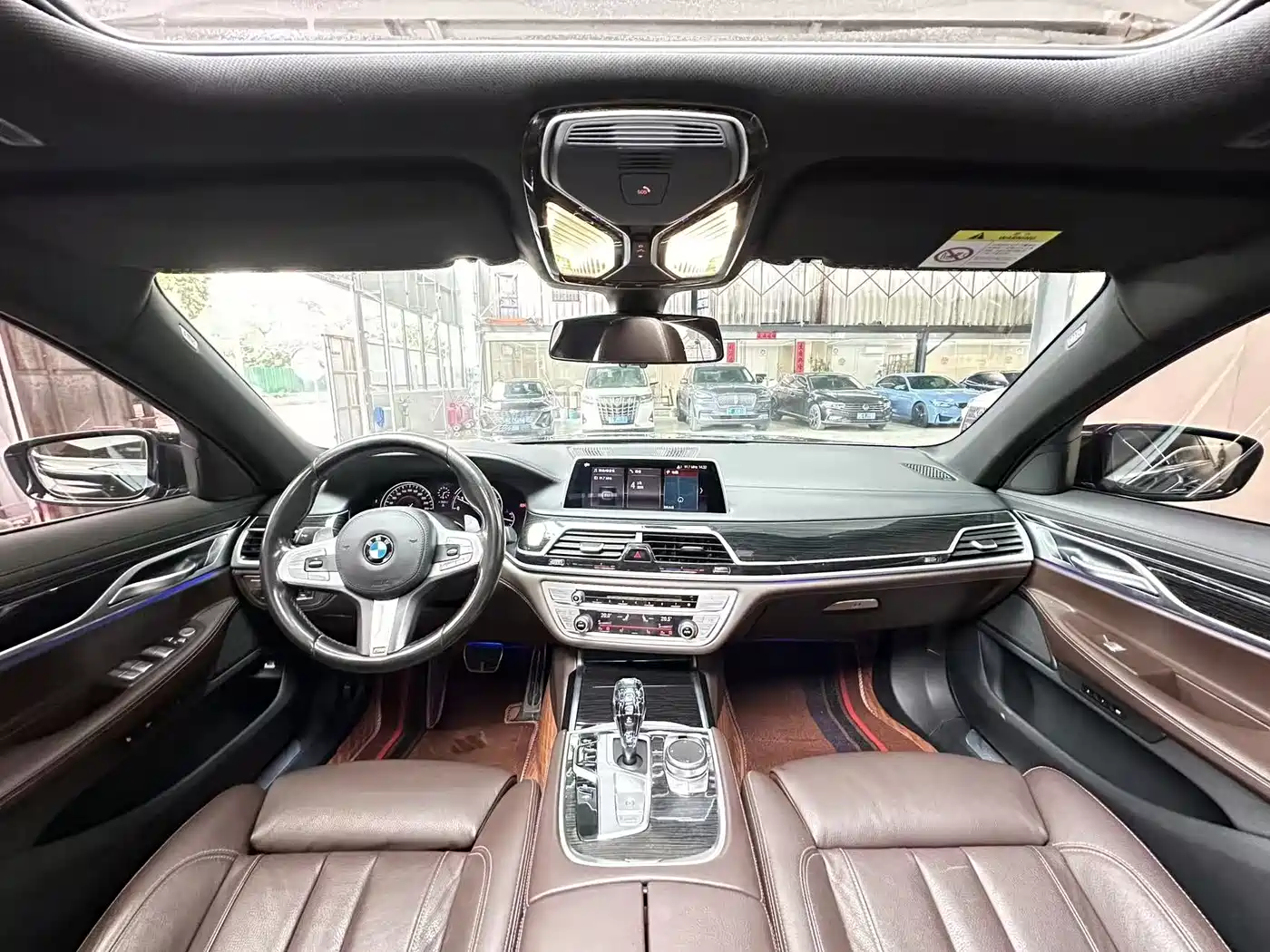 BMW 7 Series 2018 730Li Leading Type M Sport Package фото 13