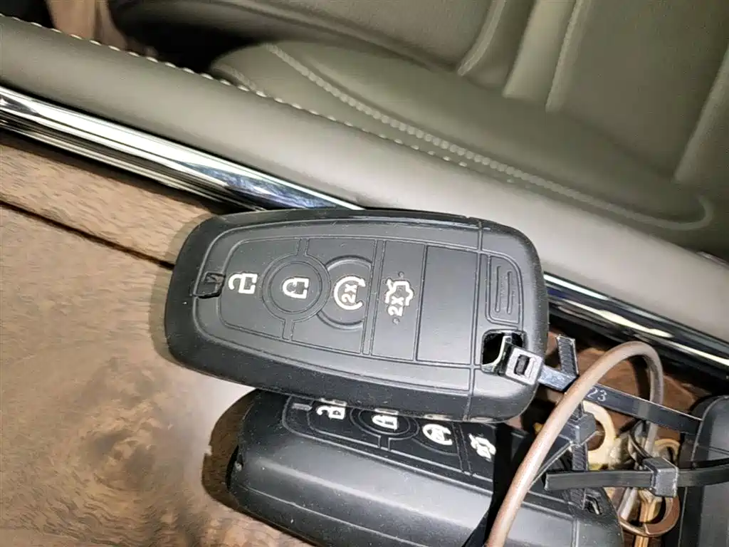 Lincoln Navigator 2026 2024 3.5T Presidential Edition