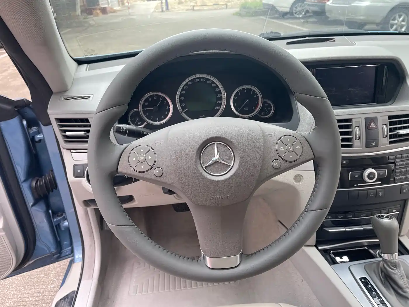 Mercedes-Benz E-Class (Import) 2011 E 260 CGI Coupe фото 16