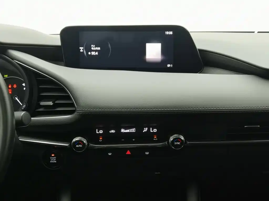 Mazda MAZDA3, миниатюра 12