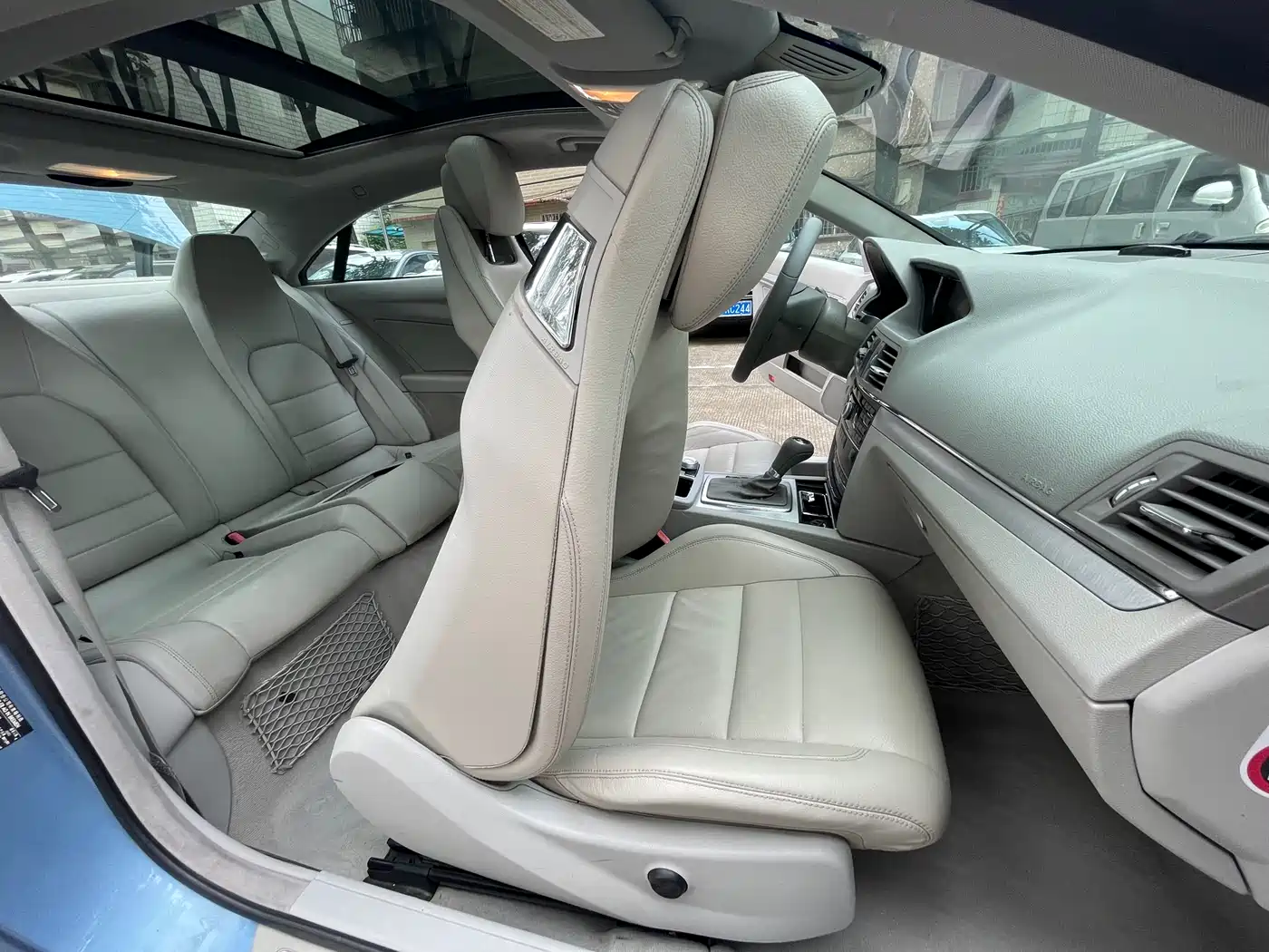 Mercedes-Benz E-Class (Import) 2011 E 260 CGI Coupe фото 23