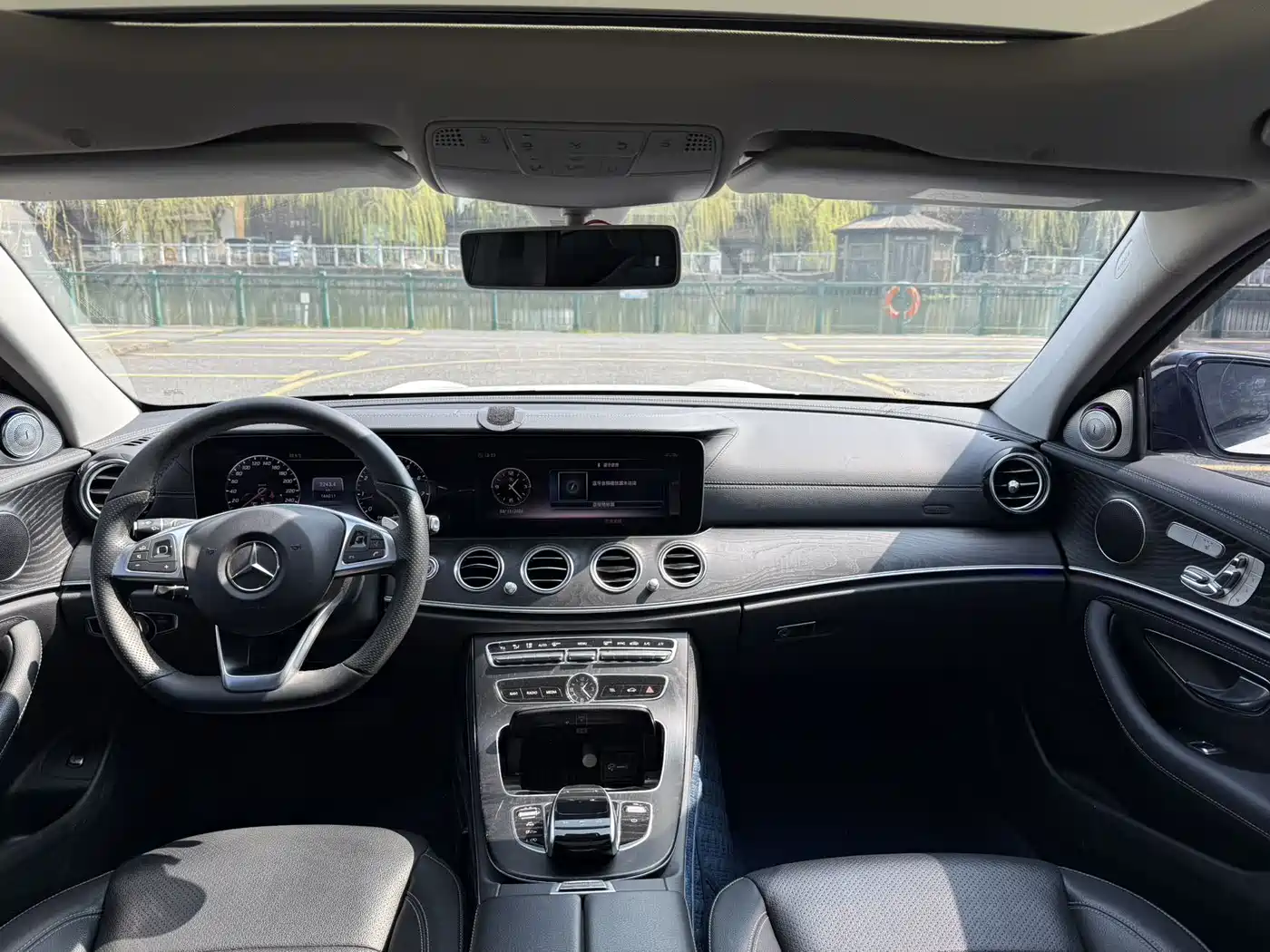 Mercedes-Benz E-Class 2018 E 300 L Sport Fashion фото 8