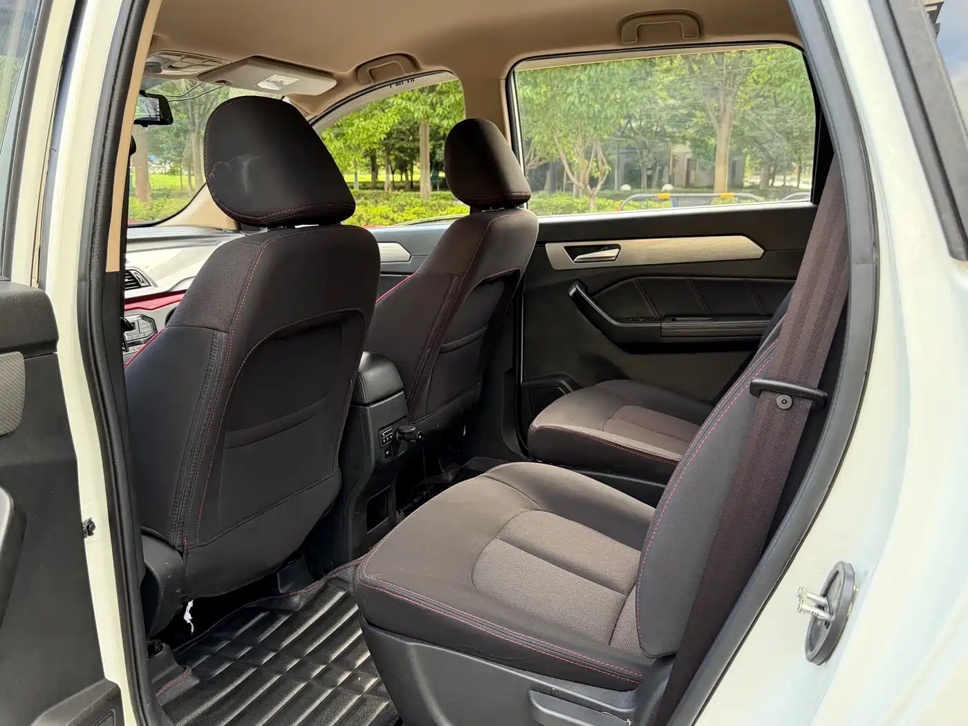 BAIC Weiwang M50F 2017 2017 1.5L Standard
