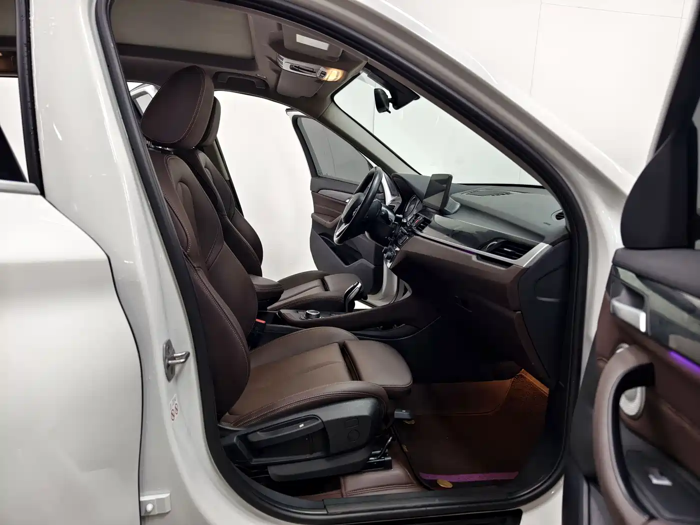 BMW X1 2022 sDrive20Li Fashion фото 14