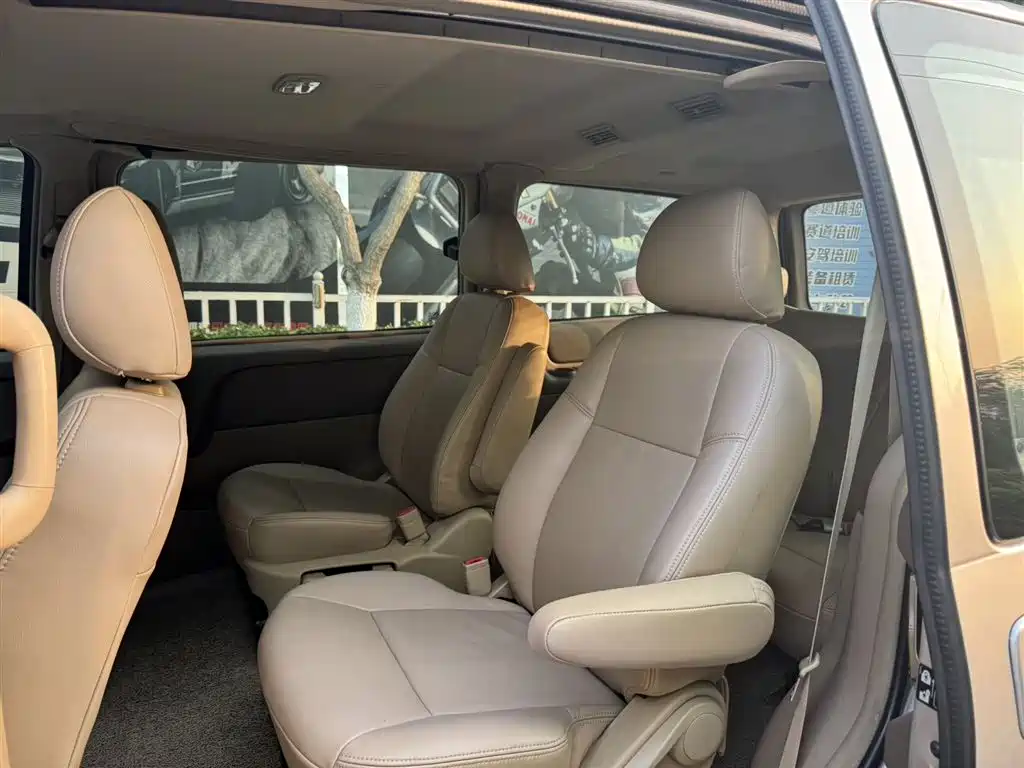 Buick GL8 2013 2.4L Classic фото 5
