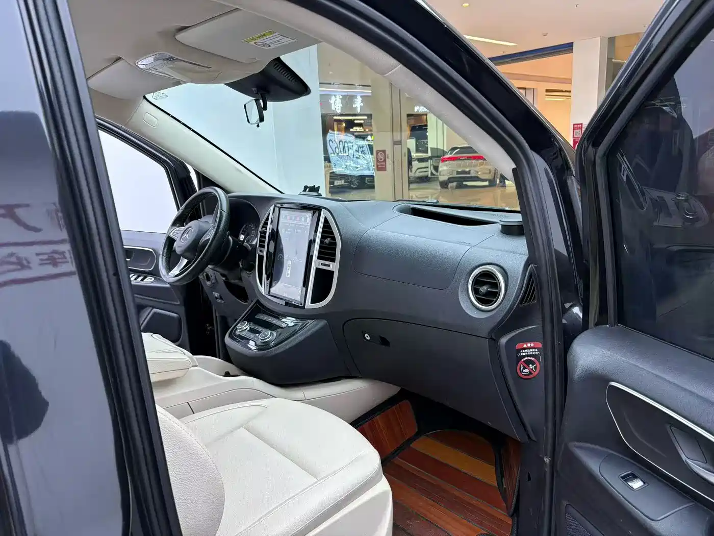 Mercedes-Benz Vito 2016 2.0T Business Edition фото 4