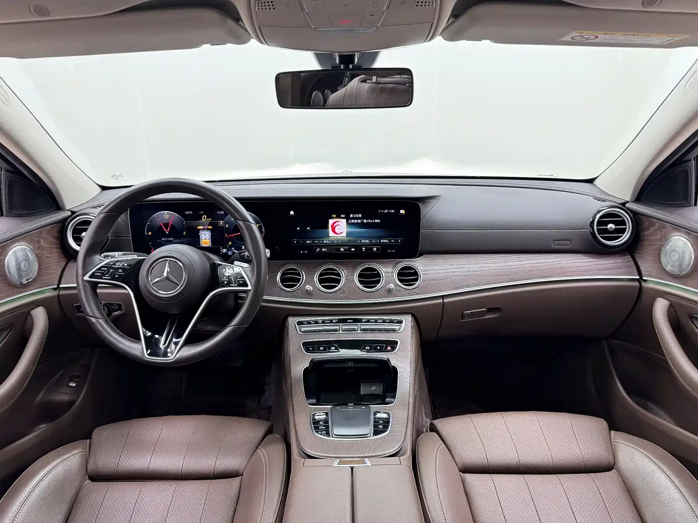 Mercedes-Benz E-Class 2022 E 300 L Luxury фото 12