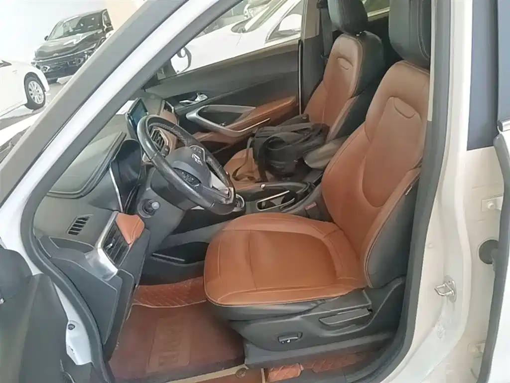 Baojun 510 2017 2017 1.5L Manual Luxury