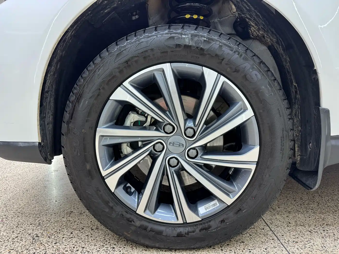 GEELY VISION X6