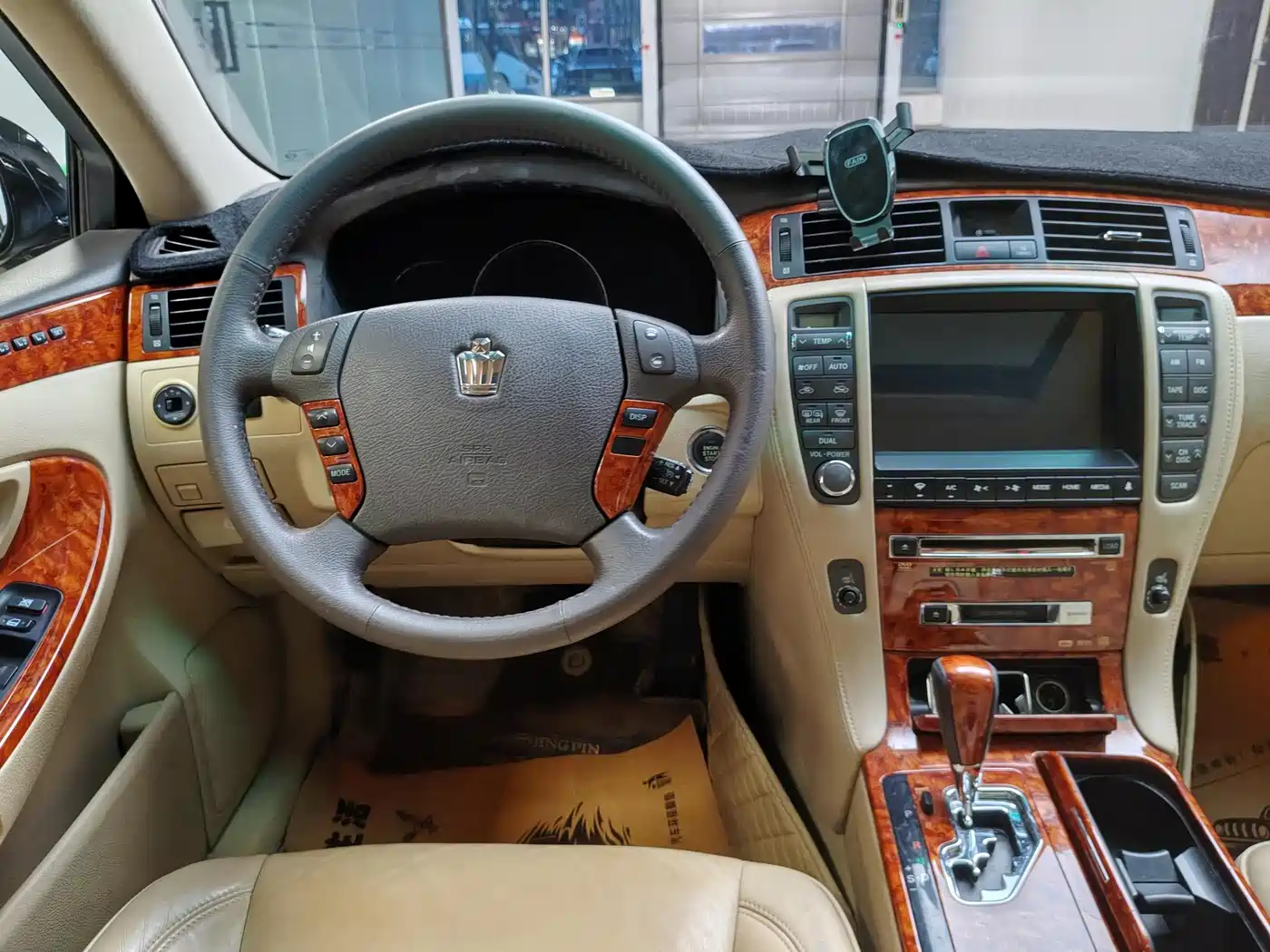 Toyota Crown 2005 Model 3.0L Royal Saloon фото 7