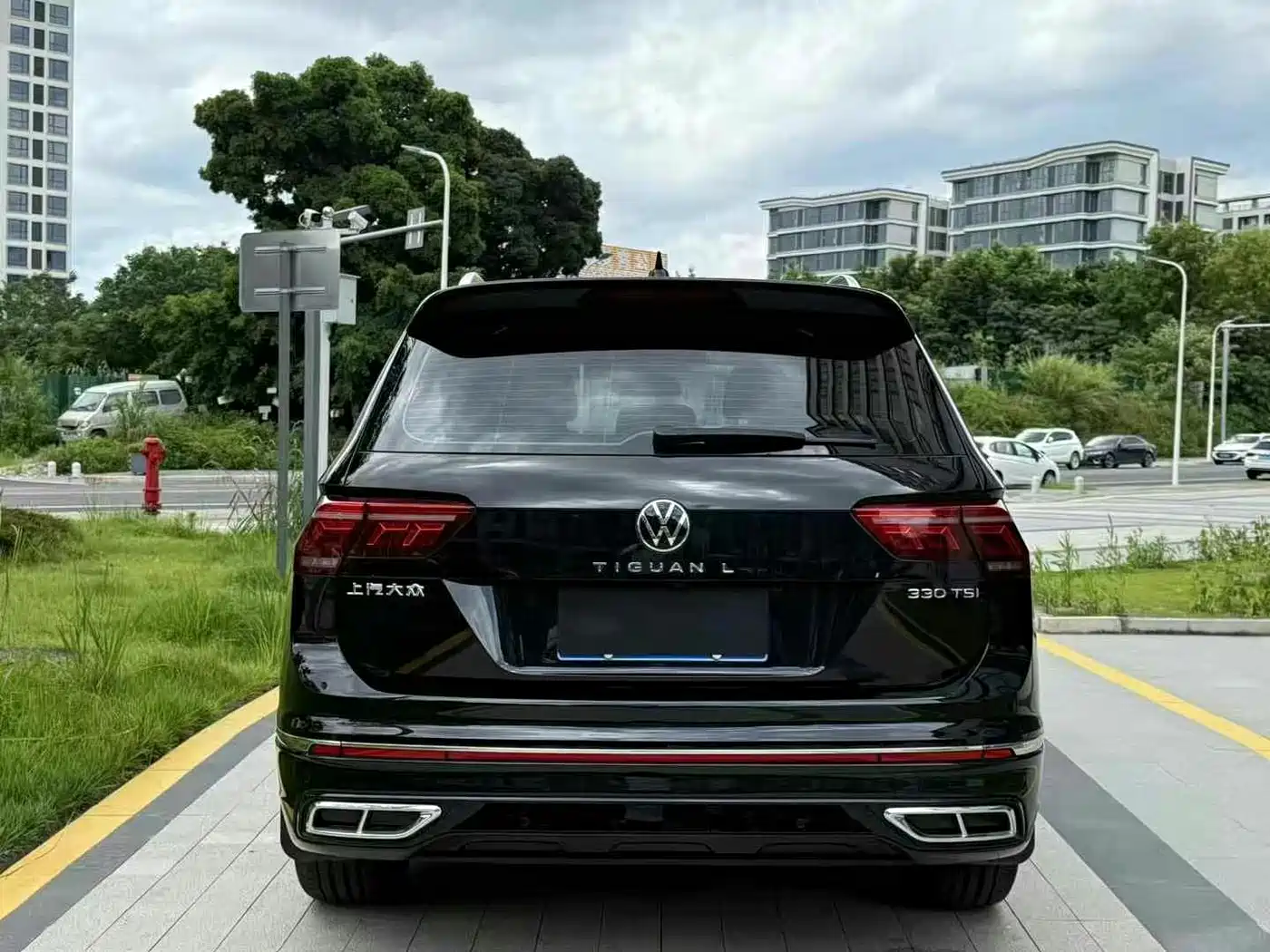 Фото 5 - Volkswagen Tiguan L