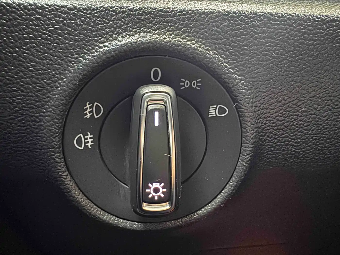 Volkswagen T-ROC 2022 280TSI DSG 2WD Elite PLUS фото 11