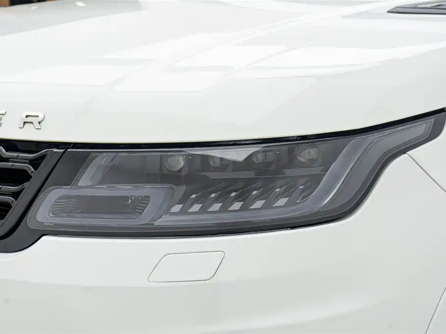 Land Rover Range Rover Sport 2015 3.0 SC V6 HSE фото 10