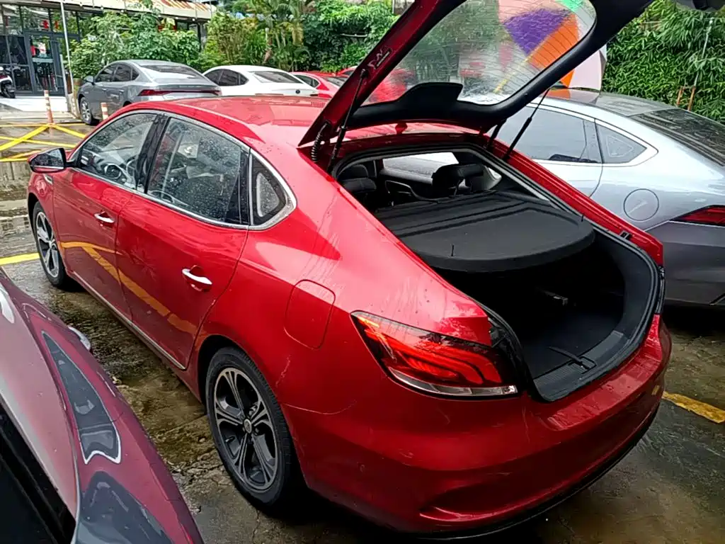 MG 6 New Energy 2019 2018 45T E-DRIVE Smart Hybrid PILOT Super Internet Edition
