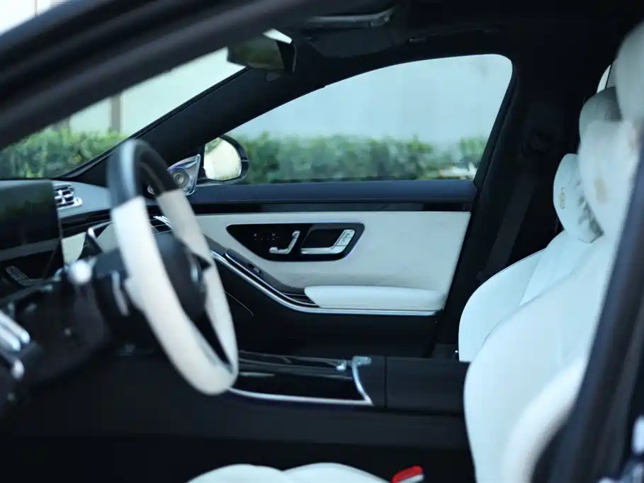 Mercedes-Benz Maybach S-Class 2023 S 580 4MATIC фото 7