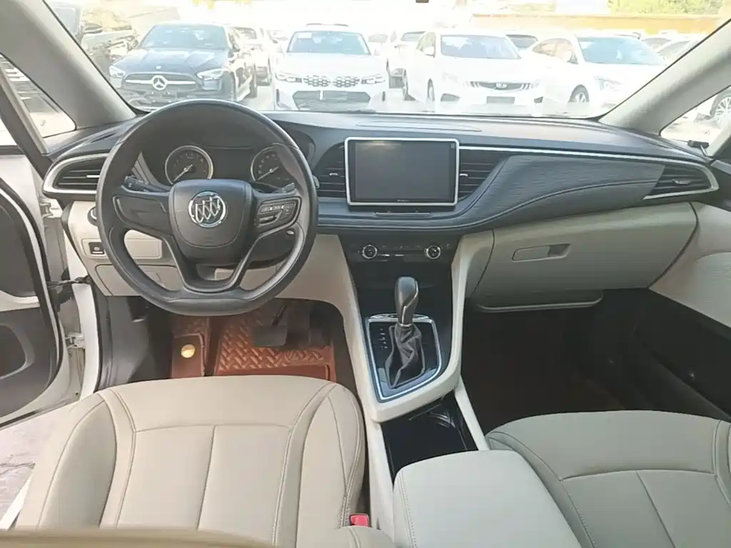 Фото 10 - Buick GL6