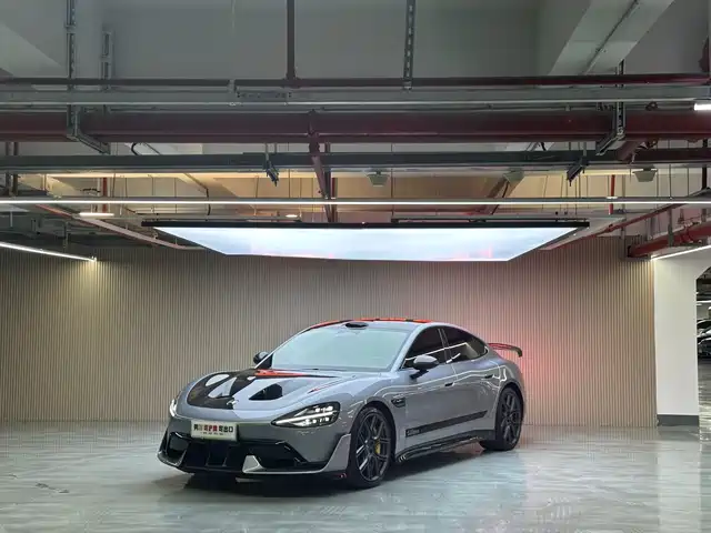 XIAOMI CAR XIAOMI SU7 ULTRA