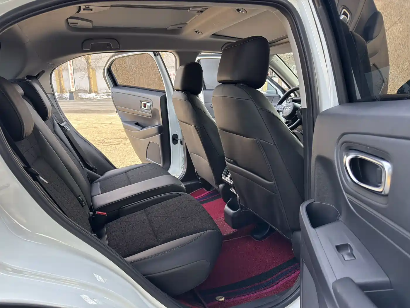 Honda Vezel 2024 2023 1.5L CVT Pioneer Edition