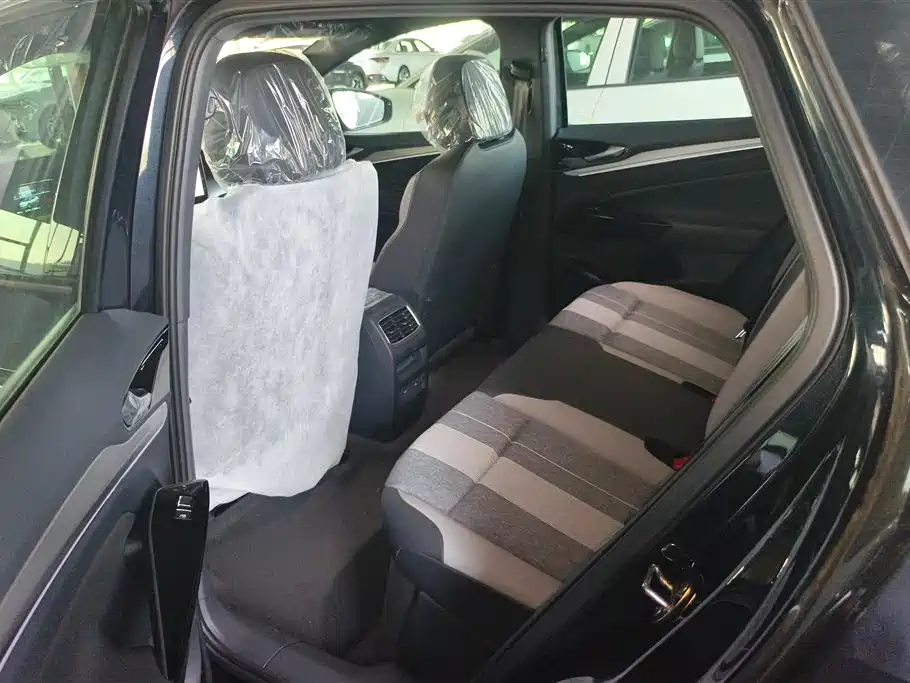 VOLKSWAGEN ID.4 CROZZ