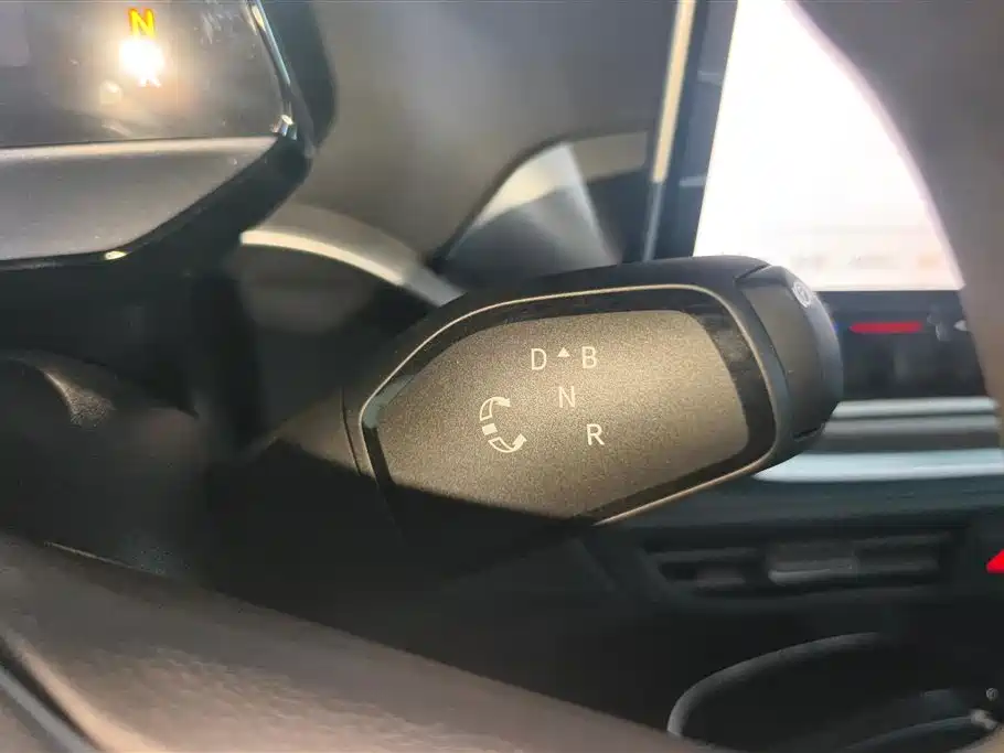 VOLKSWAGEN ID.4 CROZZ