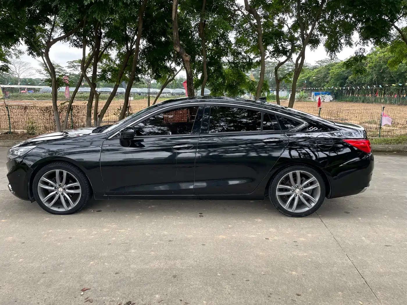 Hongqi H5 2018 Model 30TD Smart Connect Royal 60th Anniversary Edition фото 26