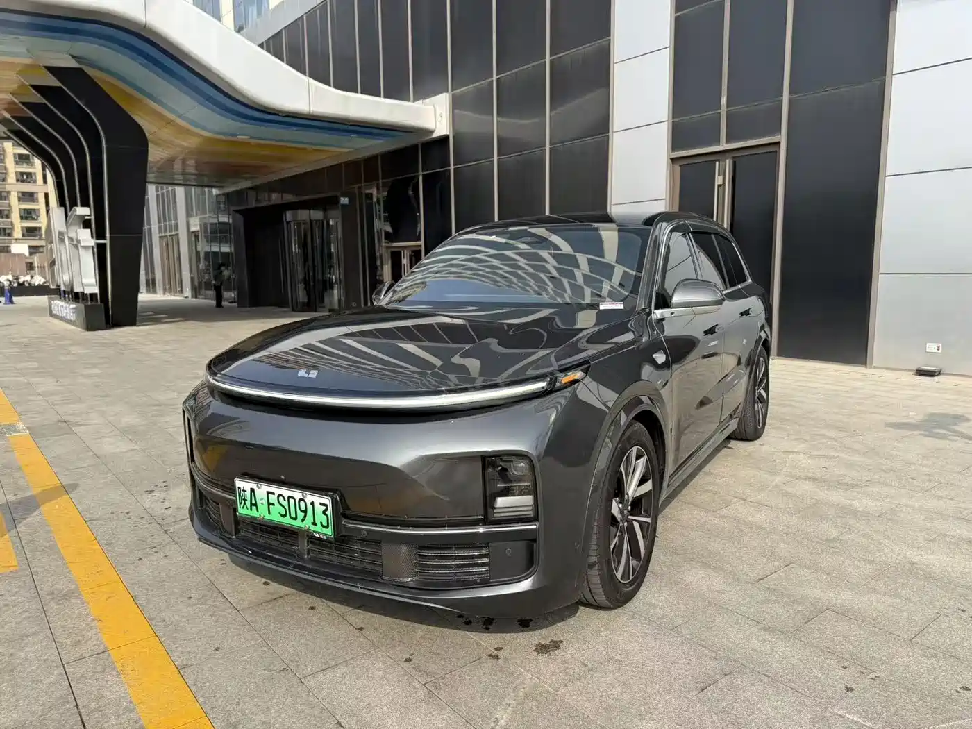 Li Auto Li L8 2023 Pro