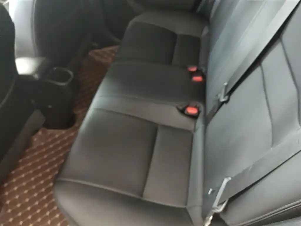 Toyota YARiS L Zhi Xiang 2019 2019 1.5E CVT Charming China VI