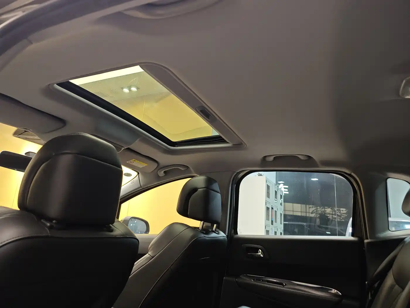 Peugeot 3008 2015 2.0L Automatic Trend Edition фото 25