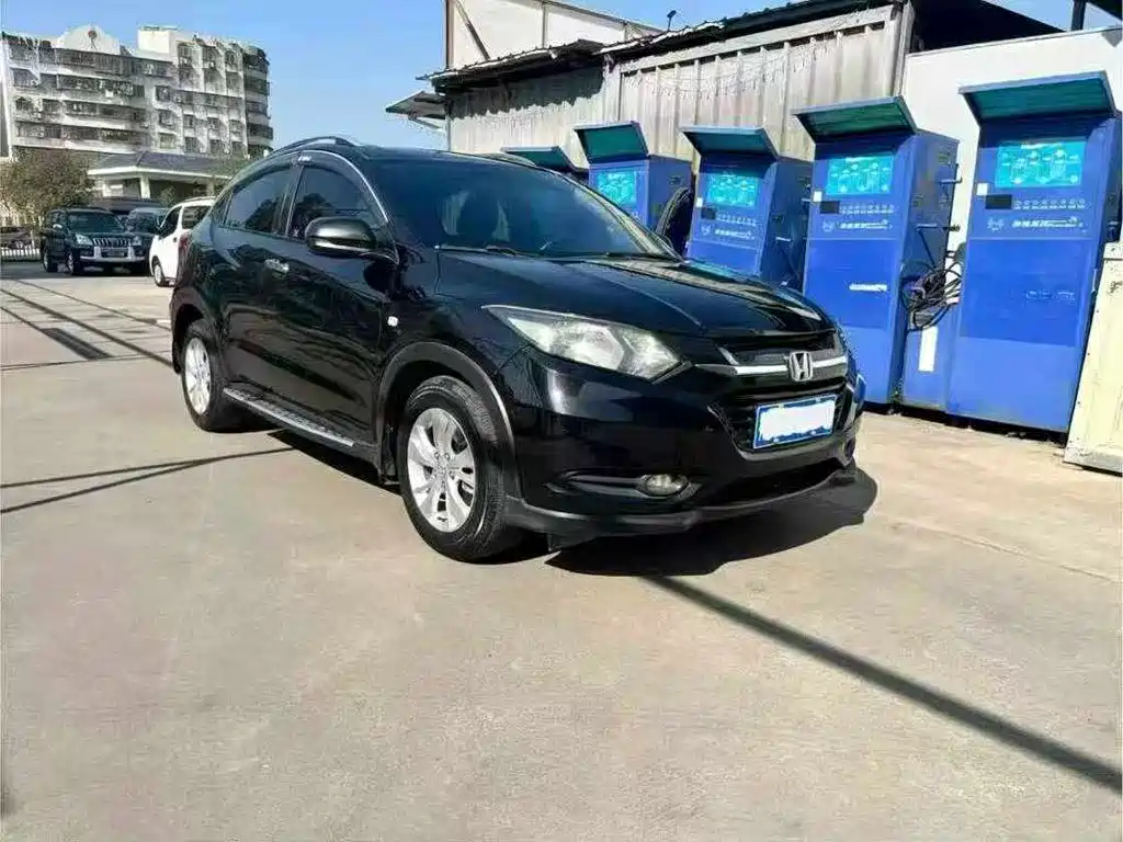 Honda Vezel 2015 2015 1.5L CVT 2WD Comfort