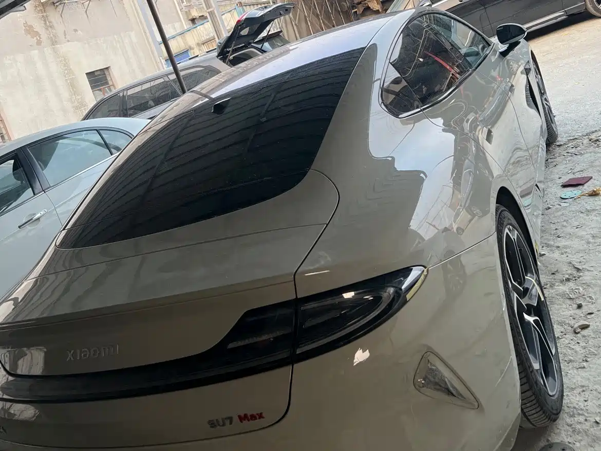 XIAOMI CAR XIAOMI SU7