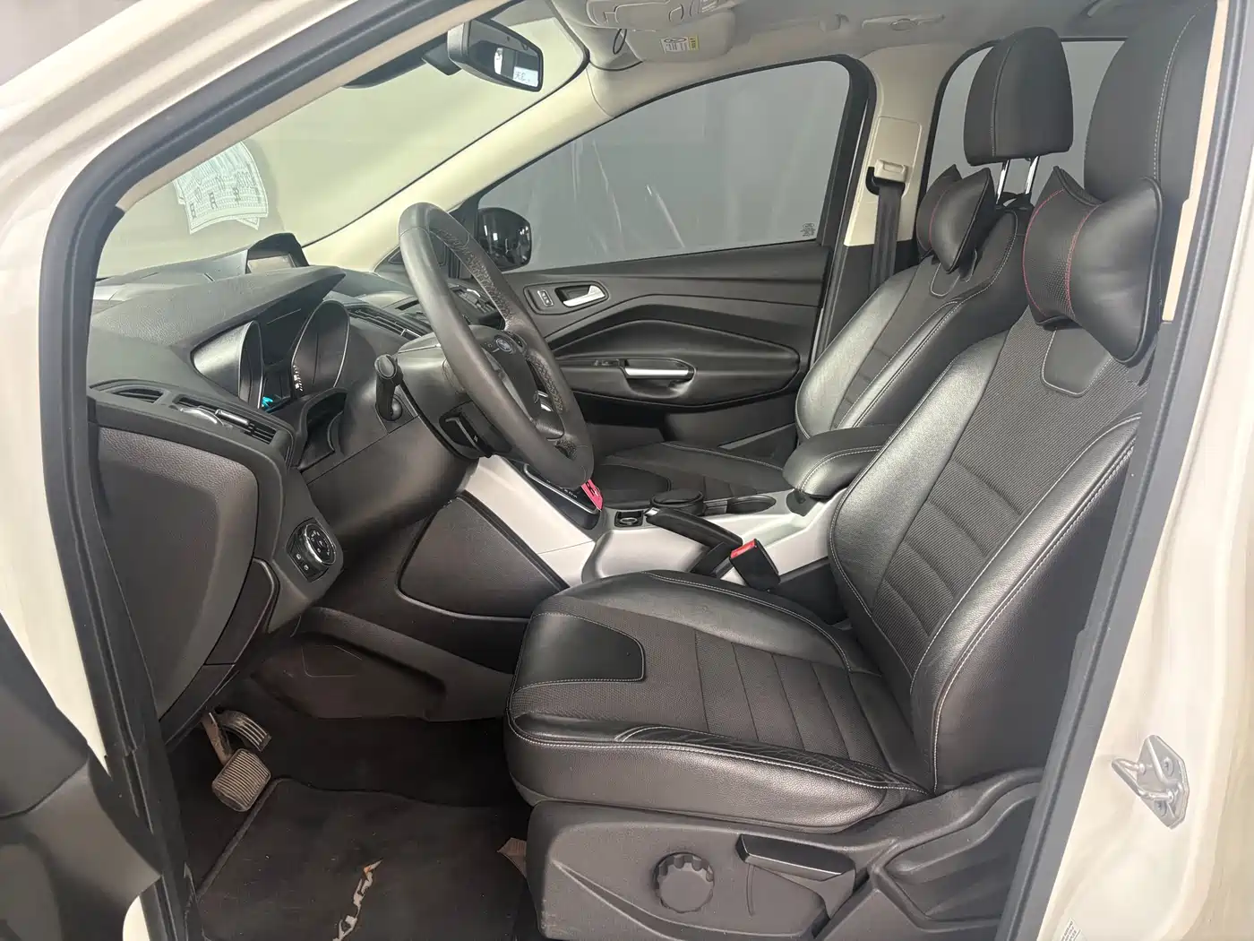 Фото 15 - Ford Kuga