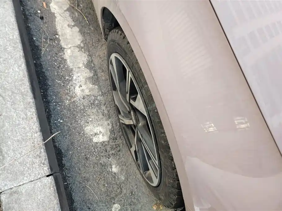 GEELY GALAXY GALAXY L6