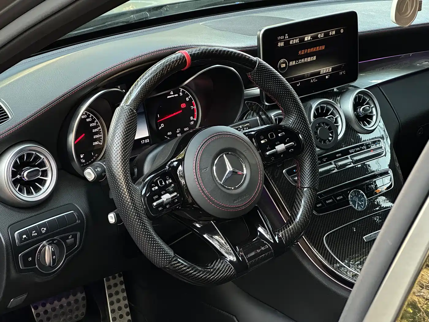 MERCEDES-BENZ C CLASS AMG