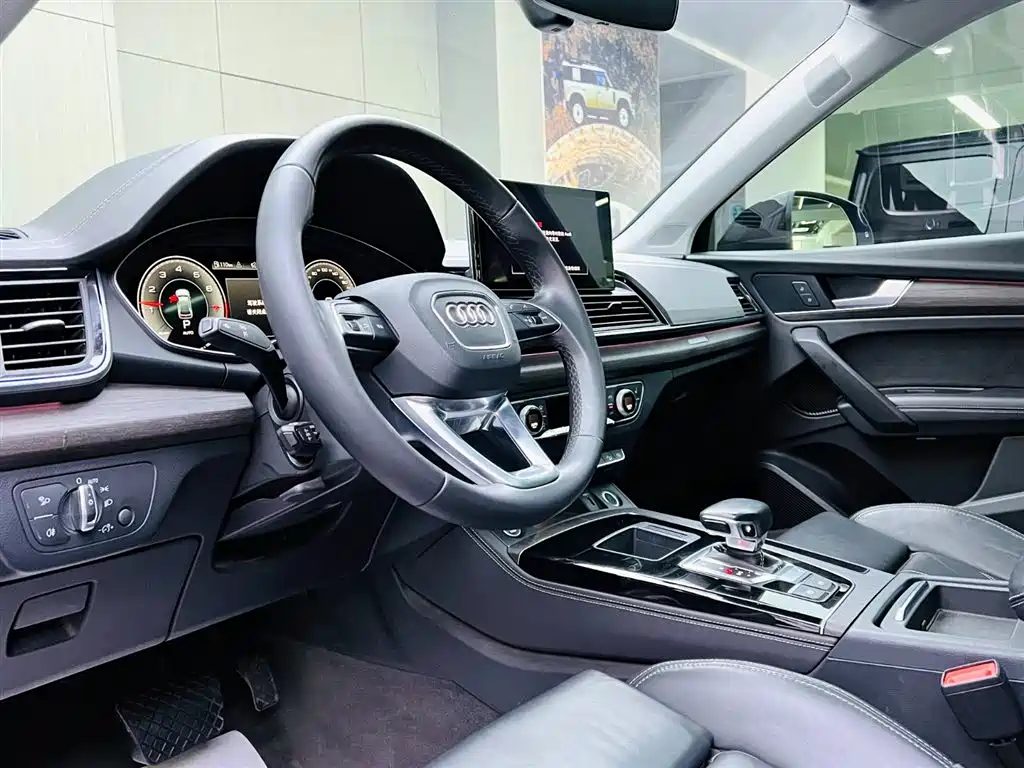 Audi Q5L 2021 45 TFSI Premium Dynamic фото 8