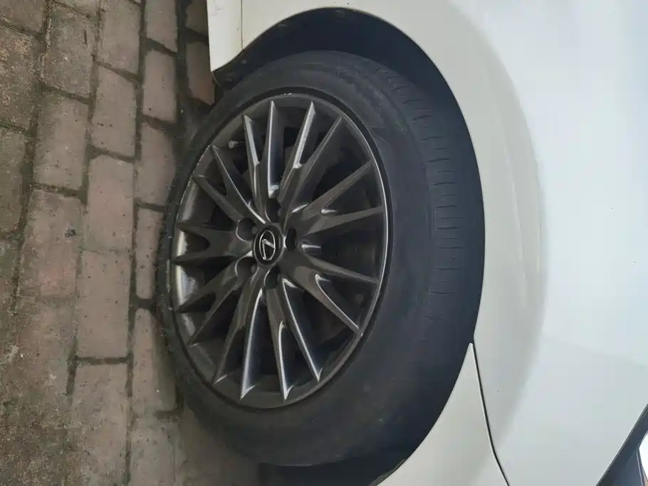 Lexus GS 2018 2017 300 F SPORT