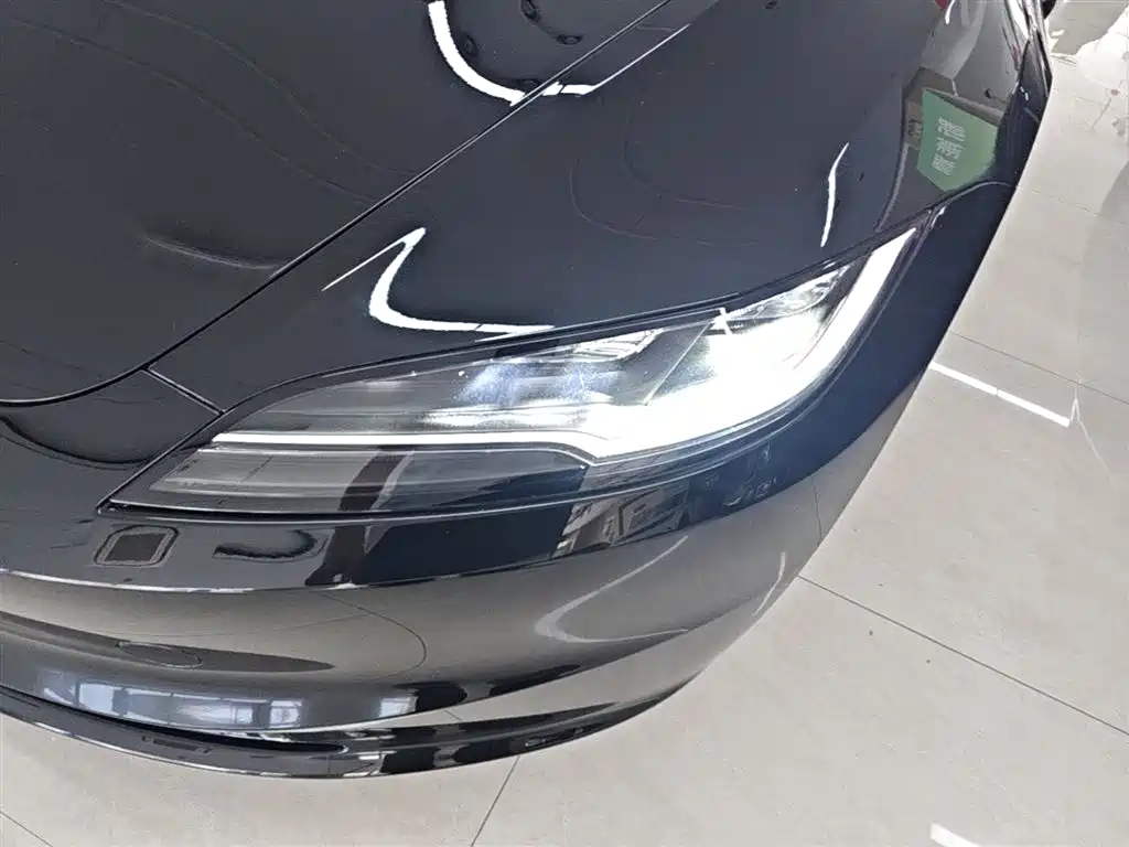 Tesla Model 3 2025 2025 Model Rear-Wheel Drive Edition