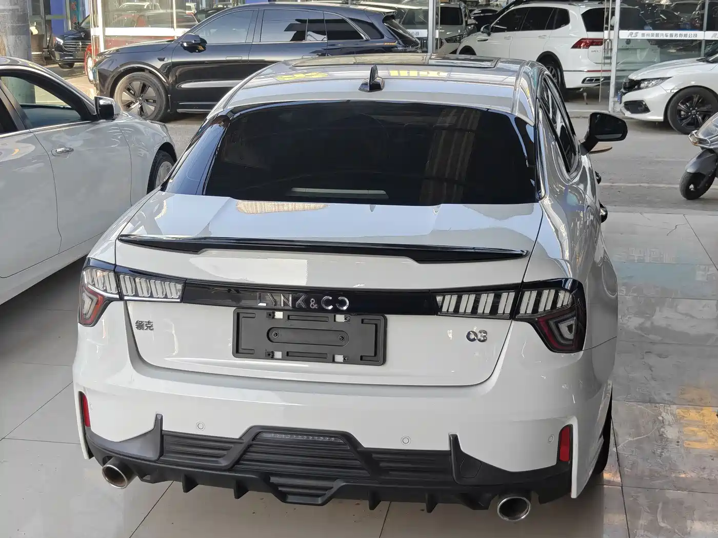 Lynk & Co 03 2020 1.5TD DCT Power Edition фото 5