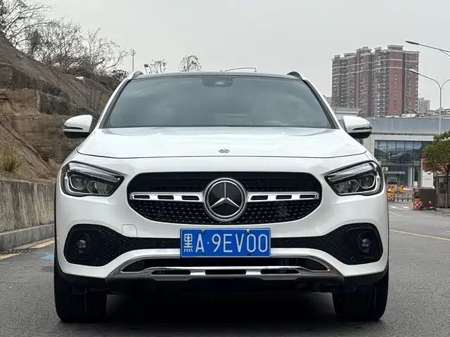 Mercedes-Benz GLA GLA 220 4MATIC