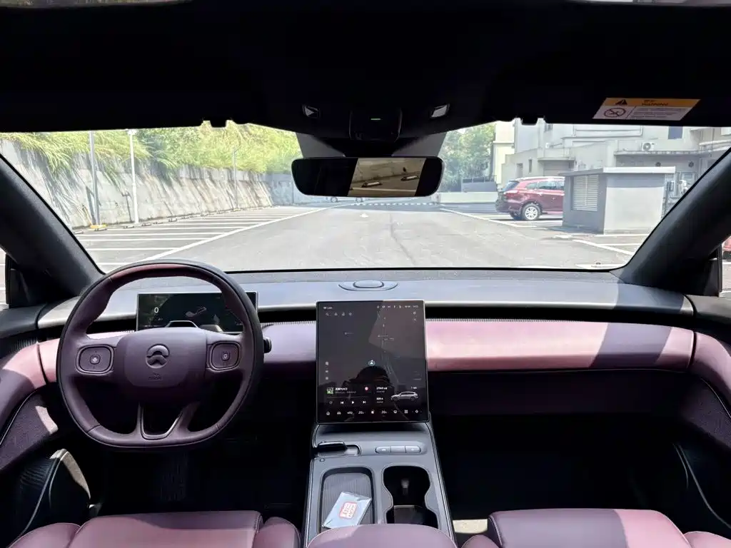 Фото 6 - NIO ET5T