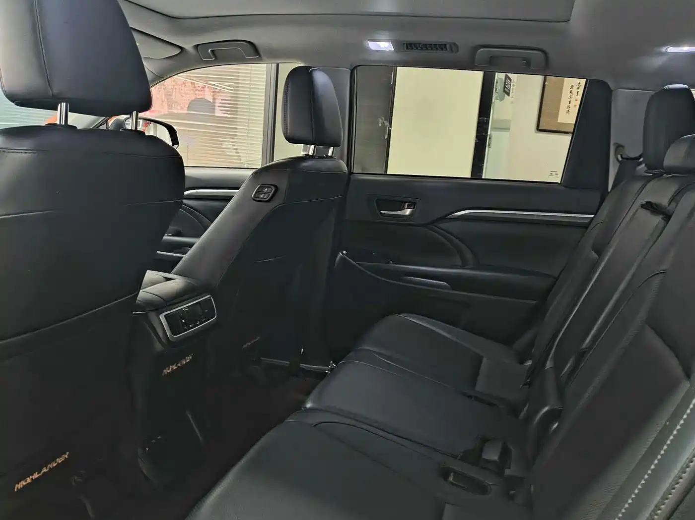 Toyota Highlander 2018 2.0T 4WD Premium 7-seater China VI фото 11