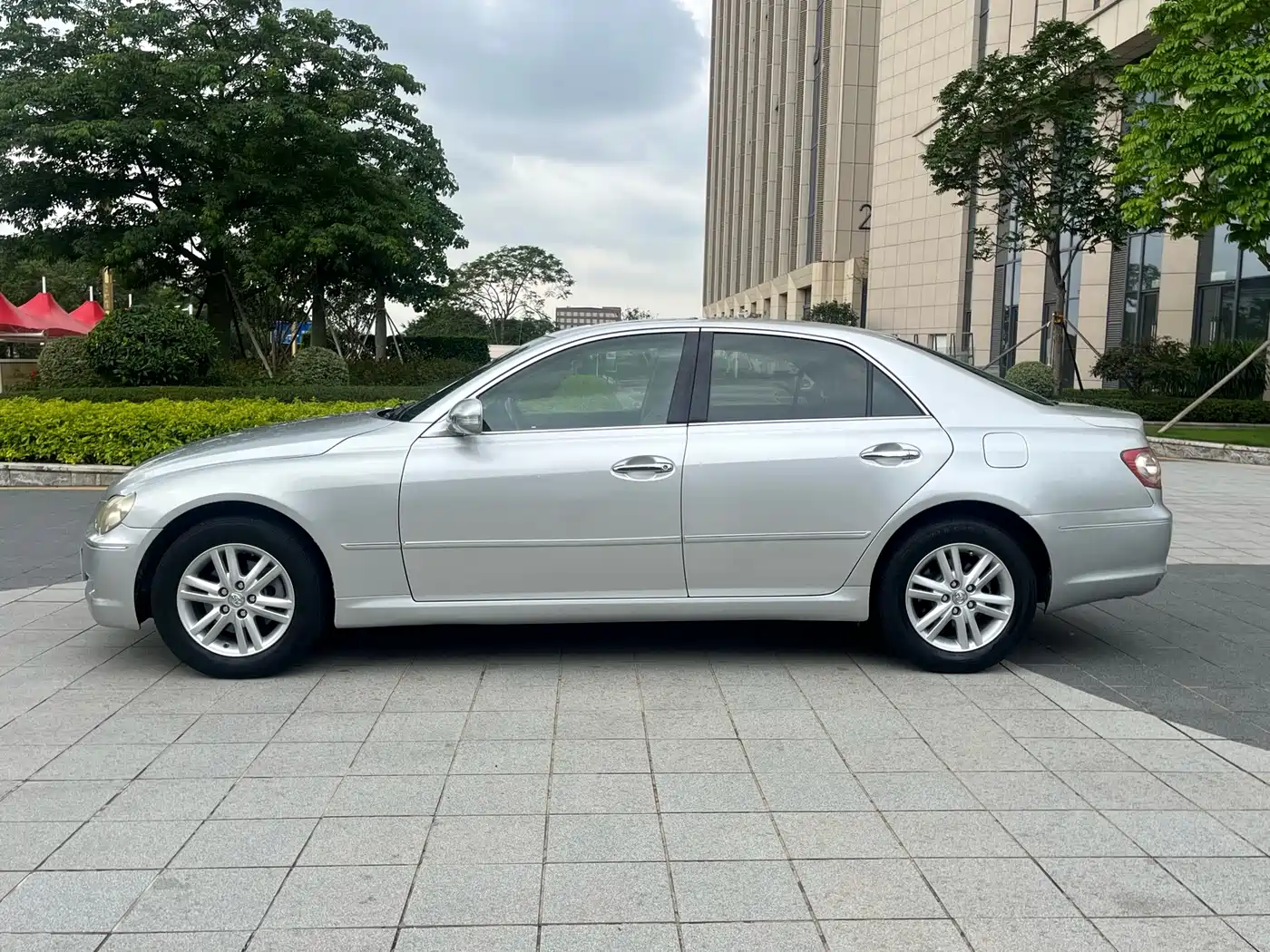 Toyota Reiz 2008 2007 2.5S Leather Sunroof Edition