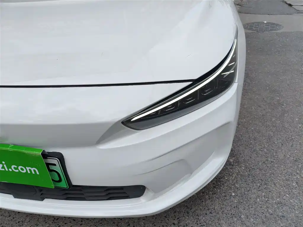 GEELY GEOMETRY A