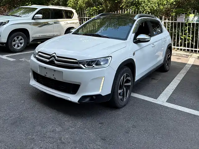  Citroën Citroën C3-XR 2015 1.6THP Automatic Flagship