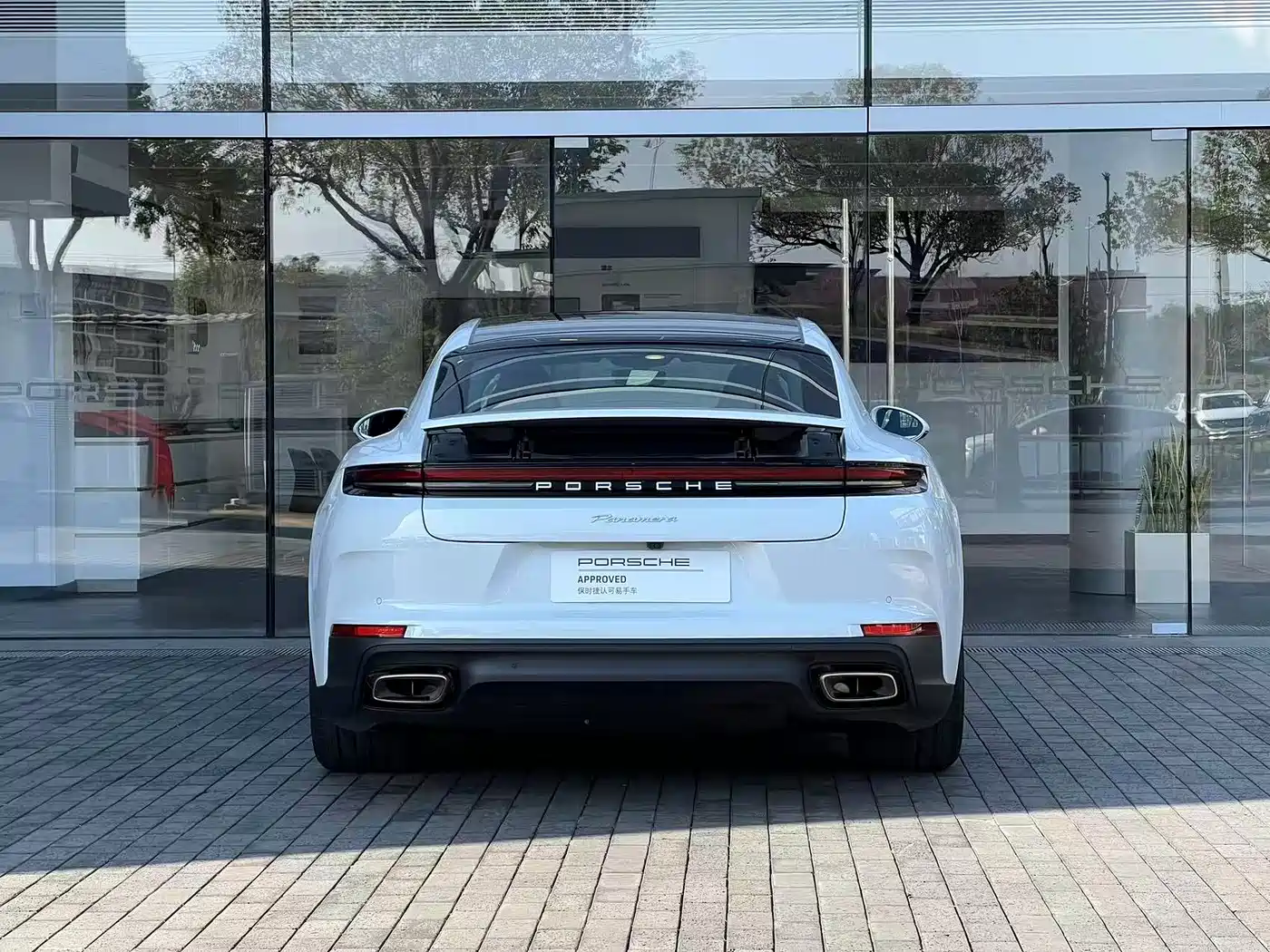 Porsche Panamera 2024 Panamera Executive Long Wheelbase 2.9T фото 4